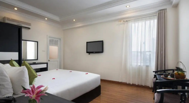Двухместный номер Standard с видом на город Serenity Villa Hotel