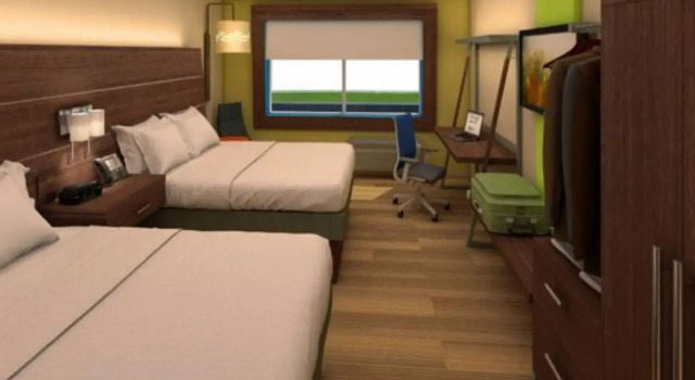 Четырёхместный номер Standard Holiday Inn Express & Suites Russellville by IHG