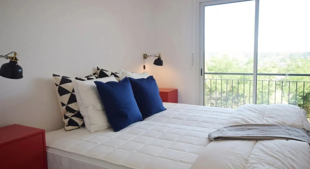Hillside Villa With Pool, Joyeuse