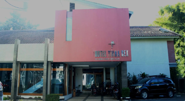 Hotel Tiara, Book Hotel Hoteller i Garut med parkering, Parkering