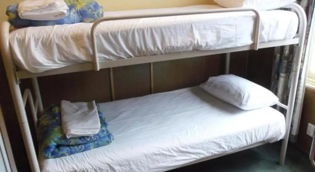 Двухместный номер Backpacker Private Leviathan Hotel