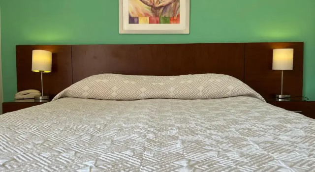 Hotel Tamariz, Rezerwuj Hotel Hotele w Piriapolis z basenem, Basen
