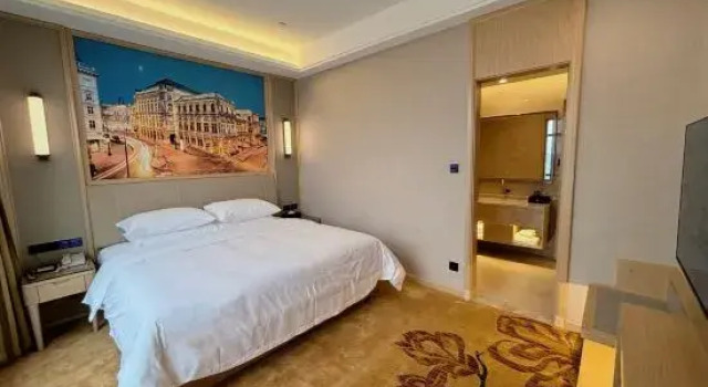 Люкс Deluxe Vista Harbour Internation Hotel