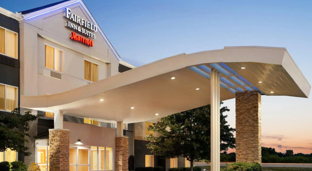 Fairfield Inn & Suites by Marriott Tulsa Central, Prenota Hotel Tulsa Oklahoma