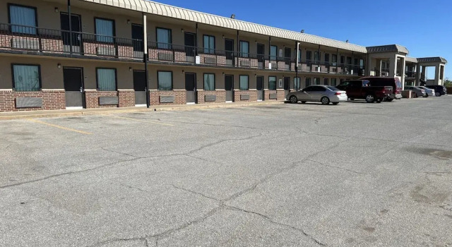 Hotel 81 El Reno, Rezerwuj Hotel El Reno Oklahoma