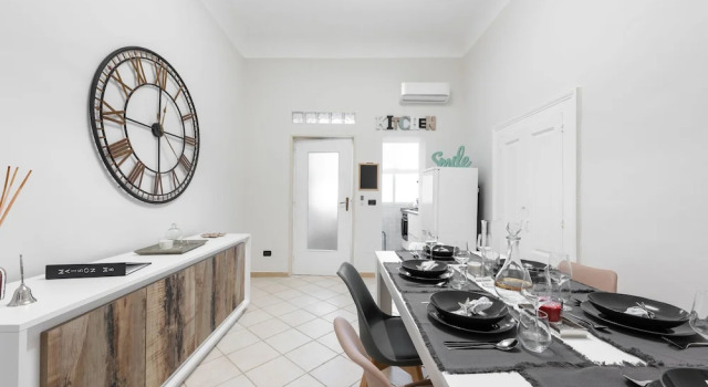 Апартаменты Luxury с 2 комнатами с балконом и с видом на город Ancient Maison M8 Bari
