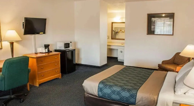 Номер Standard Econo Lodge Inn & Suites Hoquiam