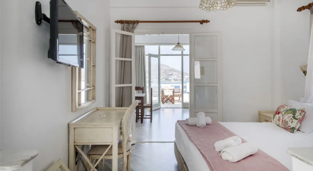 Апартаменты Superior Hara Studios and Apartments