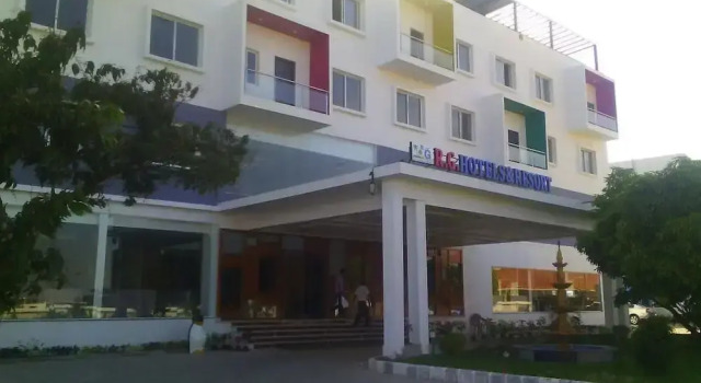 R G Hotels and Resort, Rezerwuj Ośrodek wypoczynkowy Hoskote Bangalore