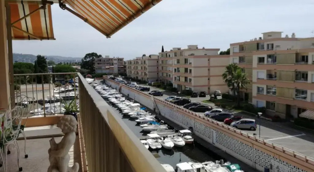 Апартаменты с 2 комнатами Le Balcon d'Azur