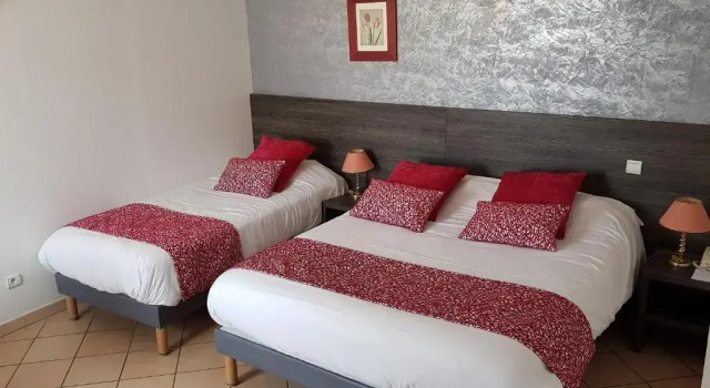 Номер Presidential Hôtel Ariane