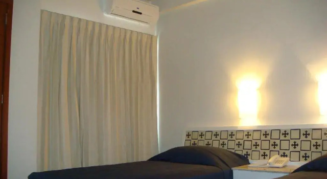 Двухместный номер Standard с балконом и с красивым видом из окна Hotel Roma