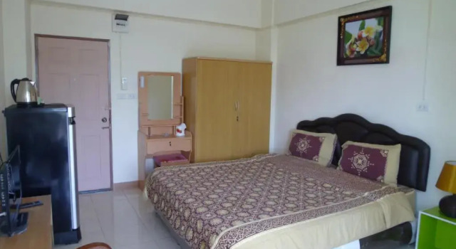 Номер Economy Vanlisut Hotel Ngamwongwan