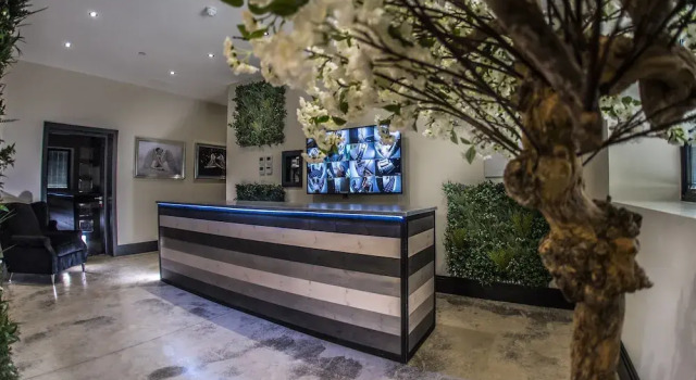 Hotel 21