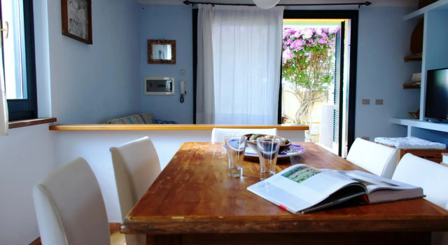 Welcomely - Sardinian Stone House