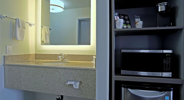 Люкс Standard Comfort Inn & Suites Sierra Vista near Ft Huachuca