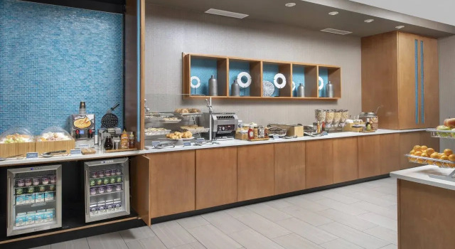 SpringHill Suites by Marriott Punta Gorda Harborside, Забронировать Отель Отели Пунта Горда 3 звезды, рядом с Миссионерская баптистская церковь First Macedonia, 3*