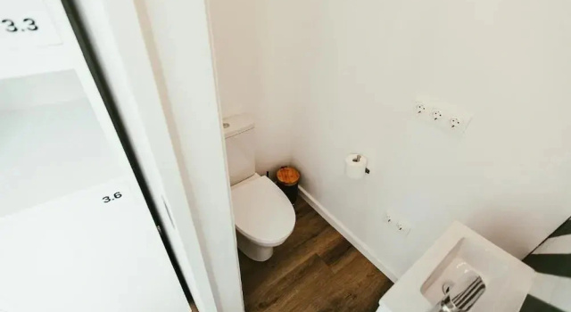 Кровать в общем номере (мужской номер) Aires Hostel