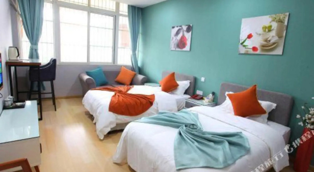 Dujiangyan Yuanghao Business Hotel