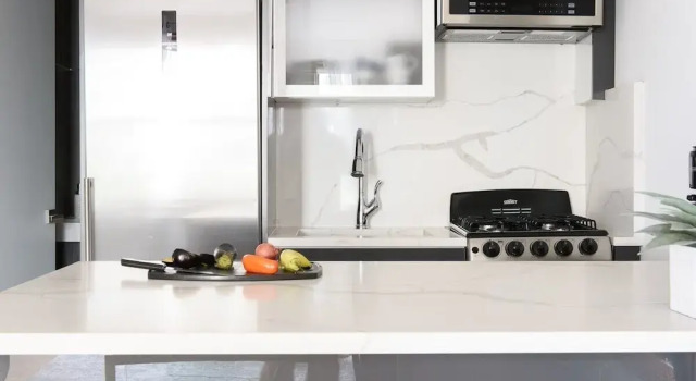Студия с балконом 1597 New York Apt