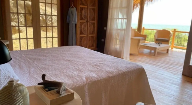 Amai Luna, Book Guesthouse Mancora Piura