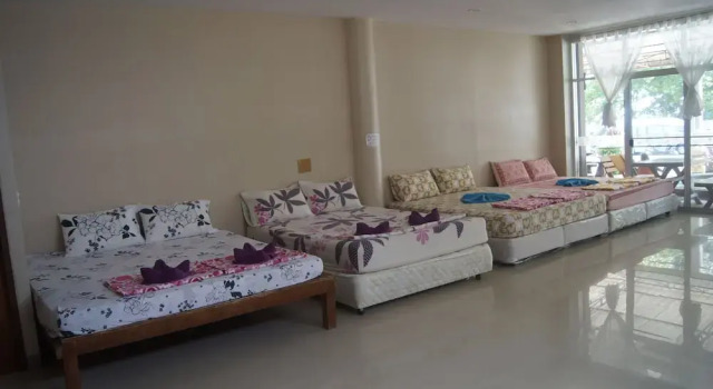 Sunee Mae Phim Apartment