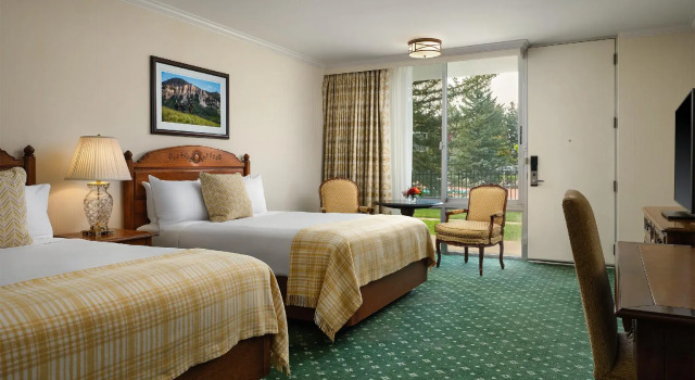 Четырёхместный номер Deluxe Little America Hotel & Resort Cheyenne