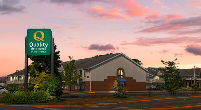 Quality Inn & Suites, Prenota Hotel Brampton Greater Toronto Area
