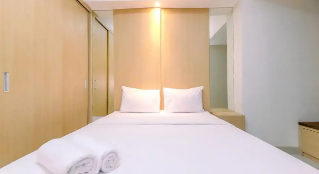 Студия Best Deal And Cozy Studio Oasis Cikarang Apartment