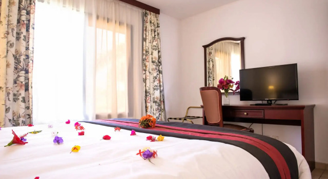 Ocean Bay Hotel & Resort, Rezervasyon Tatil Köyü Bakau Kanifing