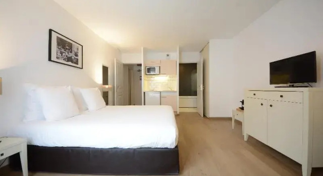 Номер Standard Hotel Cerise Chatou