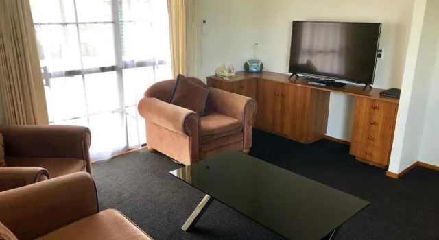 Апартаменты с 2 комнатами Teal Motor Lodge