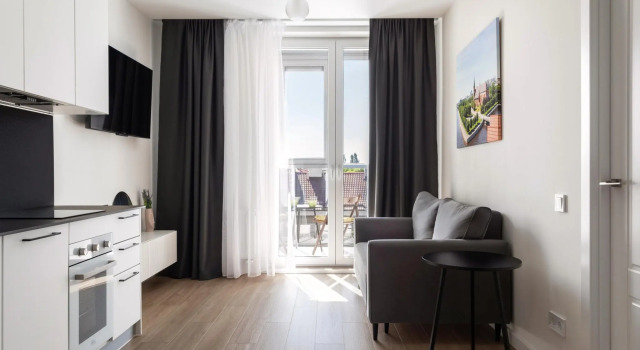 Spacious apartment in the center with a panoramic view of the city, Book Lejlighed Hoteller i Kaliningrad med parkering, Parkering