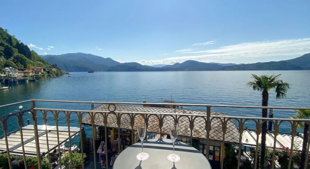 Номер Superior с видом на озеро Hotel Cannero