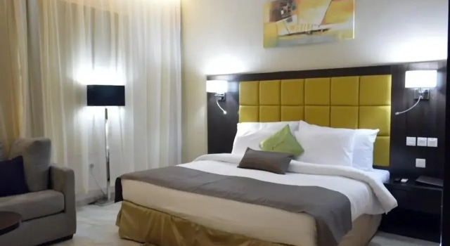 De Santos Hotel Awka, Varaa Hotelli Hotellit Awka aamiaisella, Aamiainen