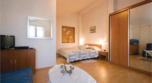 Stunning Home in Diklo With Wifi and 1 Bedrooms, Забронировать Дом для отпуска Коттеджи Дикло, Коттедж