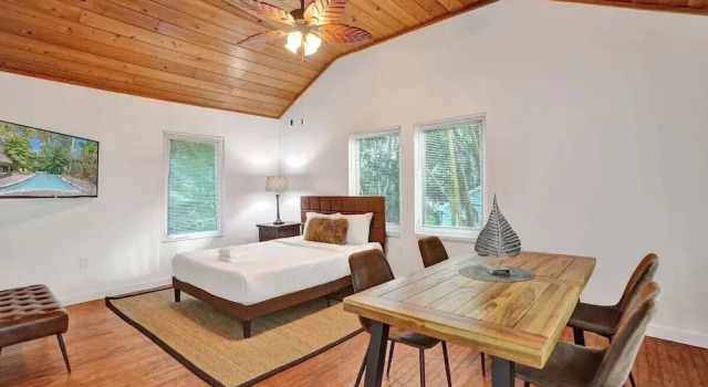 Студия Classic Oasis Fort Lauderdale by StayHospitality