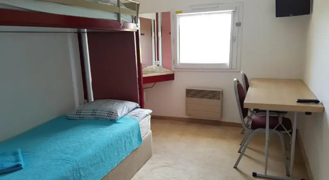 Двухместный номер Hotel Lyon Est