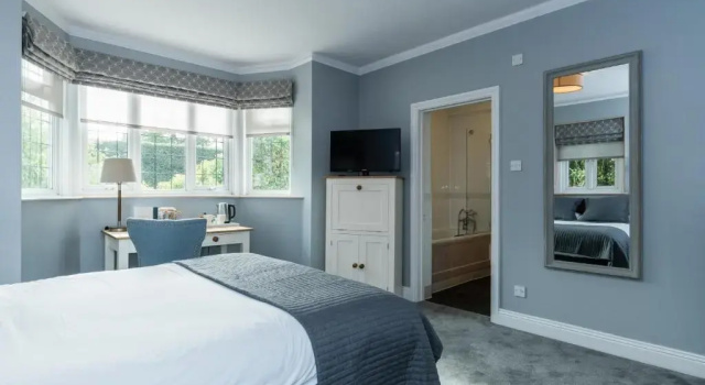 Двухместный номер Standard Gorse Hill Hotel