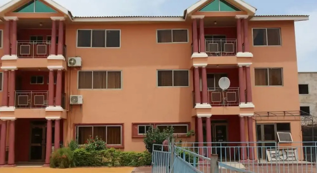 Bigiza Court Hotel - Standard, Prenota Hotel Hotel a Greater Accra con piscina, Piscina