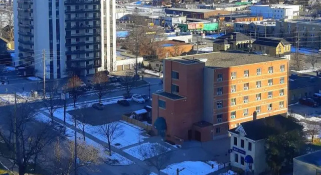 Четырёхместный люкс Residence Inn by Marriott London Canada
