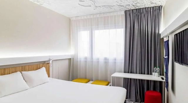 Ibis Abdelmoumen Casa Centre, Забронировать Отель Отели Касабланки 3 звезды, рядом с Торговый центр Twin Center, 3*