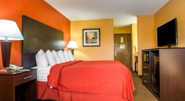 Camera Standard Quality Inn & Suites Kimberly - Appleton East