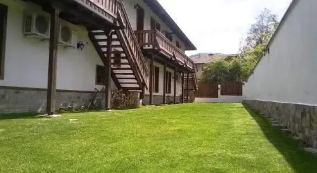 Odmor Guest House, Réserver Maison d'hôtes Tserovo Sofia