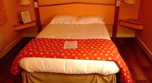Двухместный номер Standard Logis Hôtel Restaurant Du Lion Dargent Et Des Tanneries