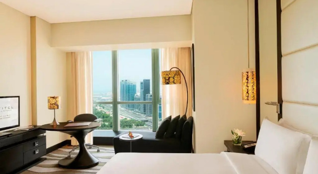 Двухместный номер Superior с видом на город Sofitel Abu Dhabi Corniche