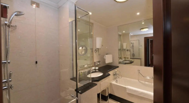 Двухместный номер Molino Superior Hilton Molino Stucky Venice
