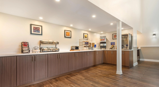 Best Western Smiths Falls Hotel