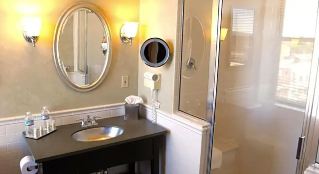 Студия The Parker Inn and Suites