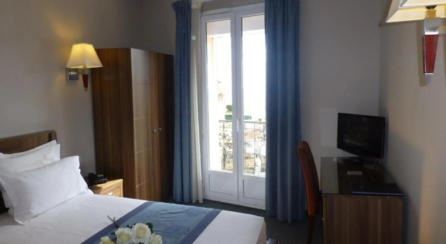 Hotel Capitole, Reservar Hotel Beausoleil Mónaco